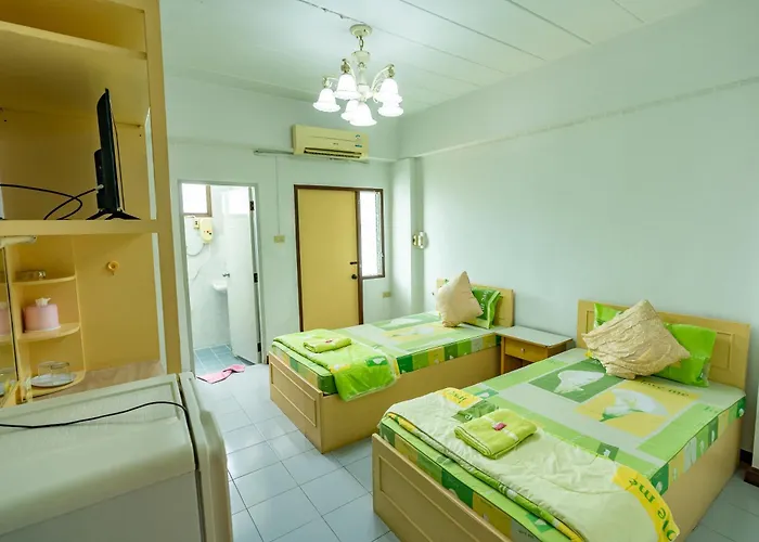 Aparthotel Tat 3*